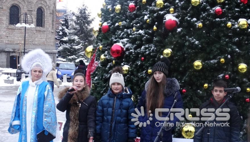 Москва дари елха на София