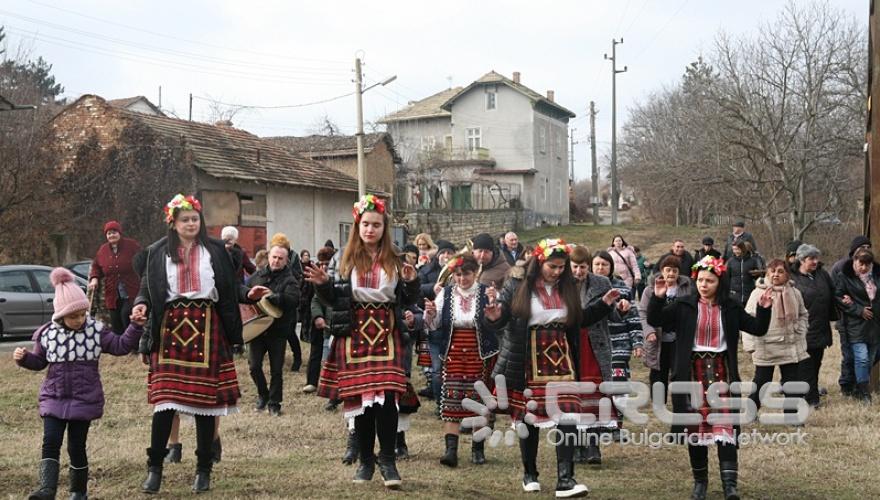 Бабинден - традициите са живи