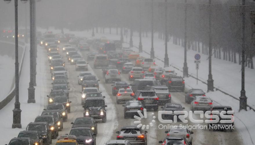 Най-обилният снеговалеж в Москва от 50 години насам