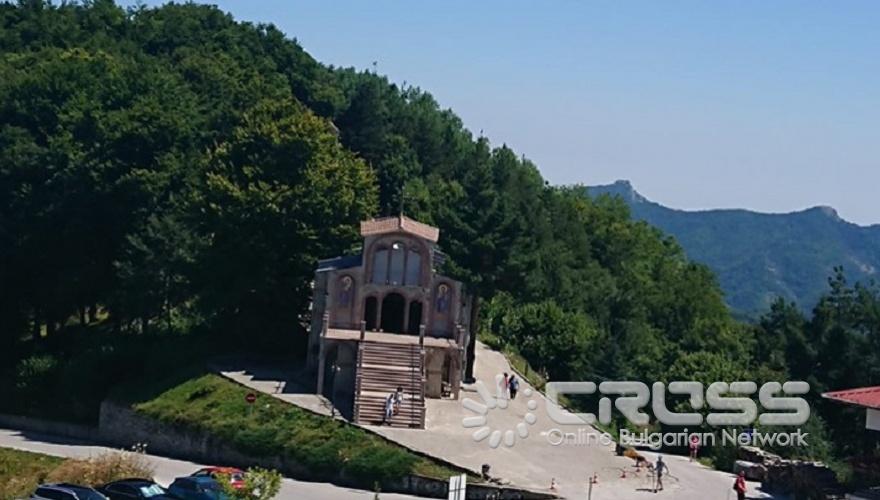 Празник на Кръстова гора