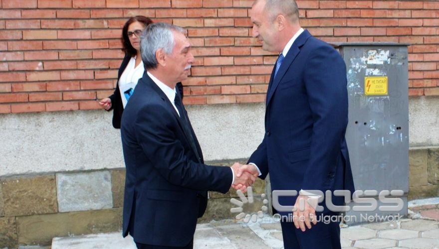 Румен Радев откри учебната година във Великотърновския университет 