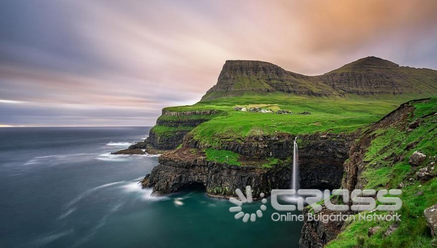 Наричат ги „следващата Исландия“ - колекция от 18 безлесни острова някъде между Исландия и Норвегия, доминирани от природата и далеч от туризма.