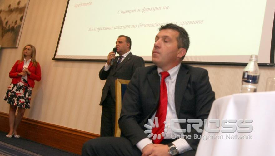 Днес,2 септември,в хотел „Шератон” министърът на земеделието и храните д-р Мирослав Найденов откри бизнес закуска, посветена на представяне на структурата и функциите на Българската агенция по безопасност на храните.На представянето присъства и ръководителят на Националната ветеринарномедицинска служба (НВМС) Йордан Войнов