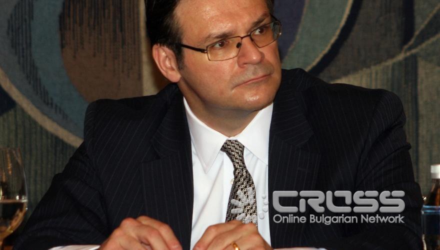 Днес,13 септември,кметът на Столична община Йорданка Фандъкова взе участие в кръгла маса посветена на реформите за училищна автономия в България 