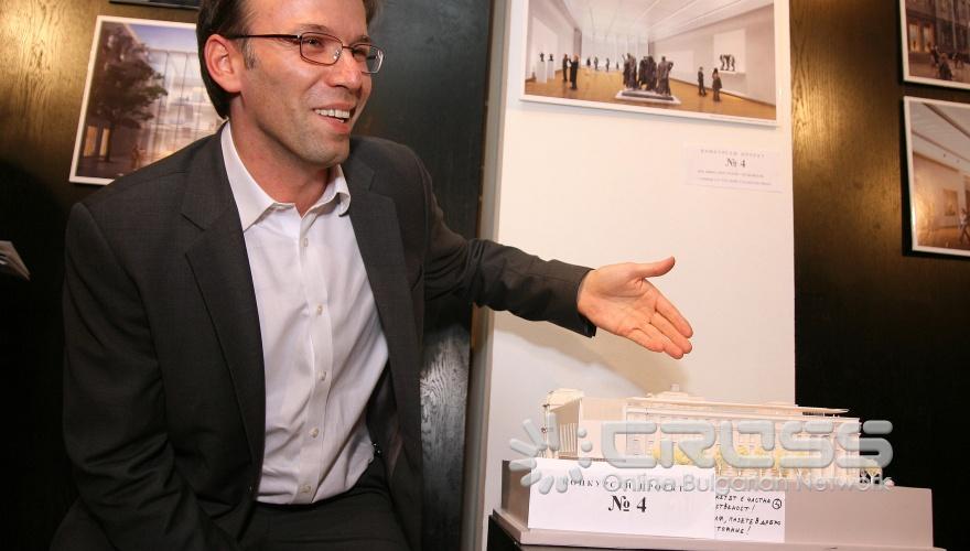 Днес,27 септември,в Галерия „Средец” на Министерството на културата беше официално открита изложба с проекти на участници в конкурса за „Проектиране на съвременен музеен център в кв. 500, м. „Центъра”, по плана на град София” 