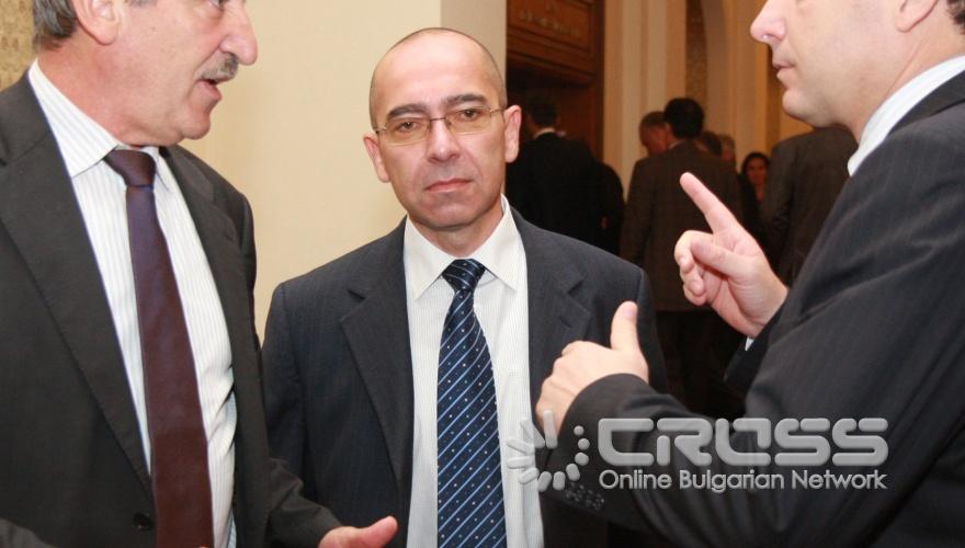 Днес,6 октомври,НС,вот на недоверие на правителството,нов министър