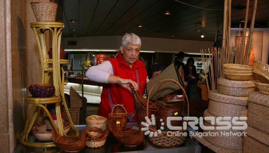 За една седмица под покрива на Националния дворец на културата изложението Стройко 2000 ще събере водещи фирми от строителния бранш. 