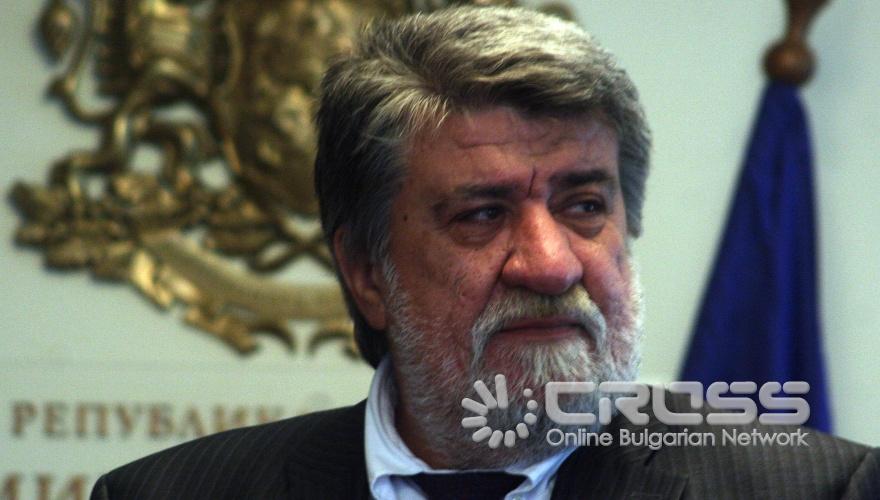 Министърът на културата Вежди Рашидов награди директора на „Берлинале" Дитер Козлик с плакет и грамота за приноса му в развитието на съвременното кино на официална церемония в зала „Колегиум" на Министерството на културат