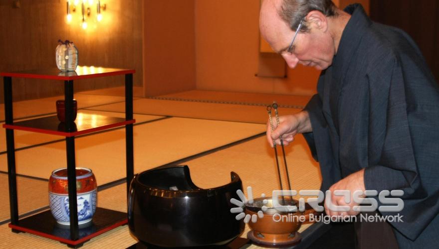 Днес,10 ноември,в зала 6 на НДК беше направена демонстрация на автентичната чайна практика „шаза”. 