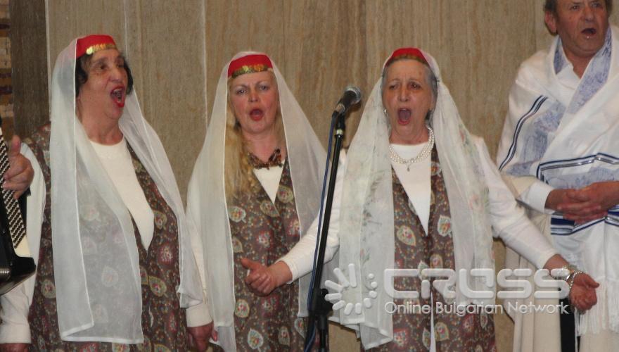 Регионална организация на евреите „Шалом" - София и Посолството на Кралство Испания организираха „Сефарадска вечер" в Зала 4 на НДК. 