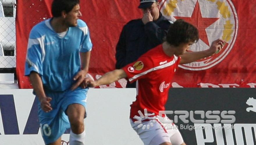 ЦСКА игра днес, 28 ноември, срещу Академик на стадион "Славия" в мач от 15-ия кръг на "А" група. Двубоят завърши при резултат 1:1 