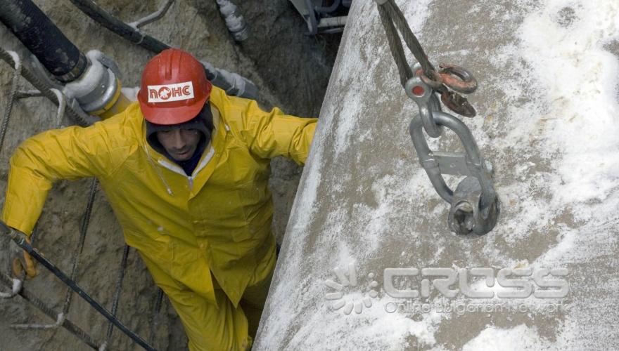 Днес,24 януари, на ъгъла на бул. „Цар Борис ІІІ” и бул. „Овча Купел” беше пусната в движение машина за полагане на канализационни тръби по закрит способ за изграждане на дубльор на десен Владайски колектор.Присъства кметът на София Йорданка Фандъкова 