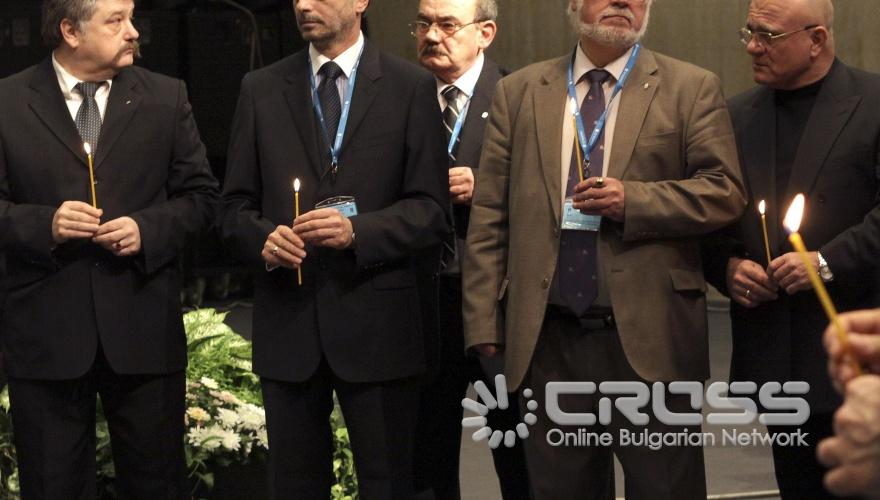 Министър-председателят Бойко Борисов присъства на откриването на VІІІ конгрес на КТ „Подкрепа". Най-висшият форум на синдикалната организация се проведе в Зала 3 на НДК. 