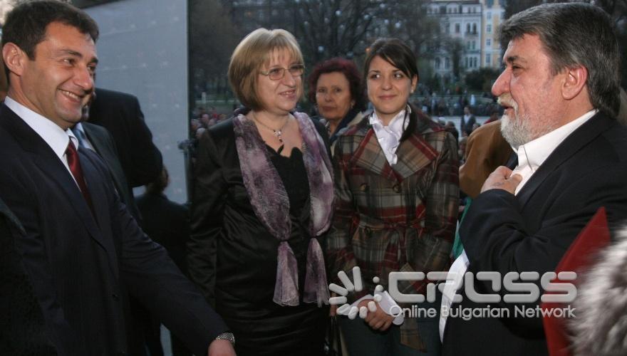 По случай Световния ден на театъра – 27 март, Съюзът на артистите в България отличи най-добрите творци от всички изпълнителски изкуства с наградата ИКАР. 