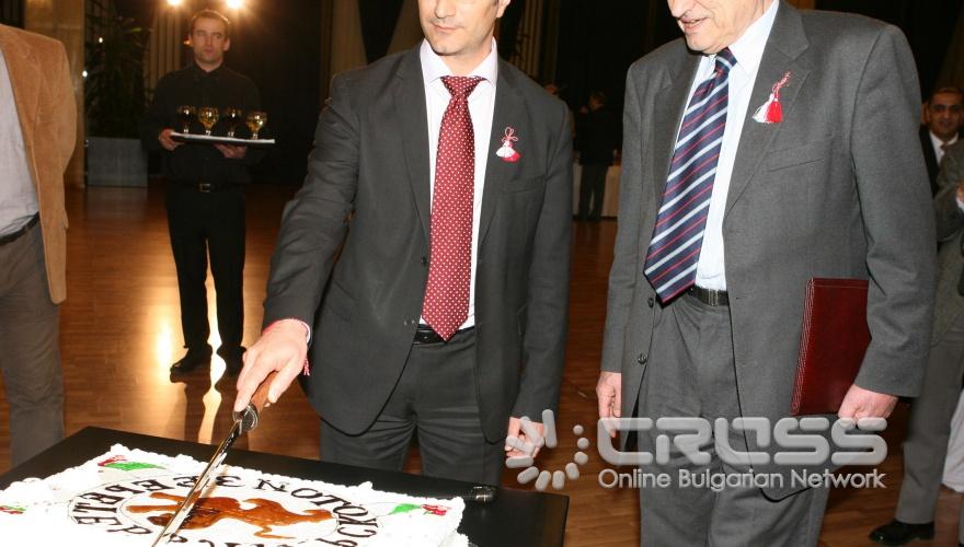 Днес,1 март,в зала 6 на Националния дворец на културата се състоя церемония по връчването на нагртадите "Златна мартеница".