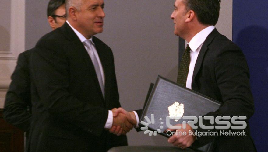 Днес,2 март,в Гранитната зала на МС беше подписан Меморандум за разбирателство с Европейската банка за възстановяване и развитие. От страна на България документът беше подписан от министъра на икономиката, енергетиката и туризма Трайчо Трайков и Даниел Берг - директор на ЕБВР за България.
