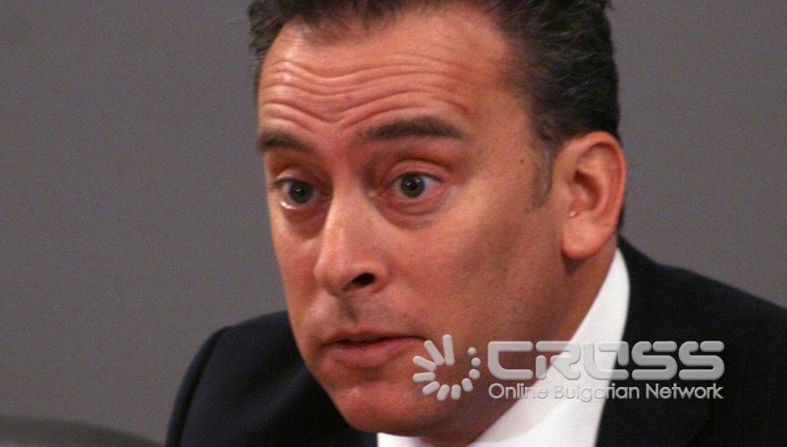 Днес,2 март,в Гранитната зала на МС беше подписан Меморандум за разбирателство с Европейската банка за възстановяване и развитие. От страна на България документът беше подписан от министъра на икономиката, енергетиката и туризма Трайчо Трайков и Даниел Берг - директор на ЕБВР за България.
