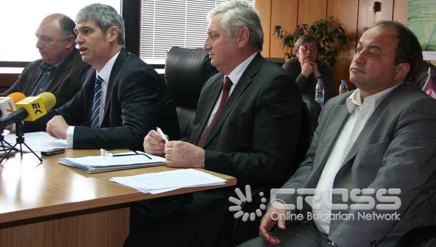 Днес,18 март,в централата на КНСБ в залата на 11 ет., се проведе пресконференция, на която ръководството на КНСБ представи предложенията на Конфедерацията за подкрепа на доходите и социалните плащания на населението у нас в условията на растяща инфлация. 