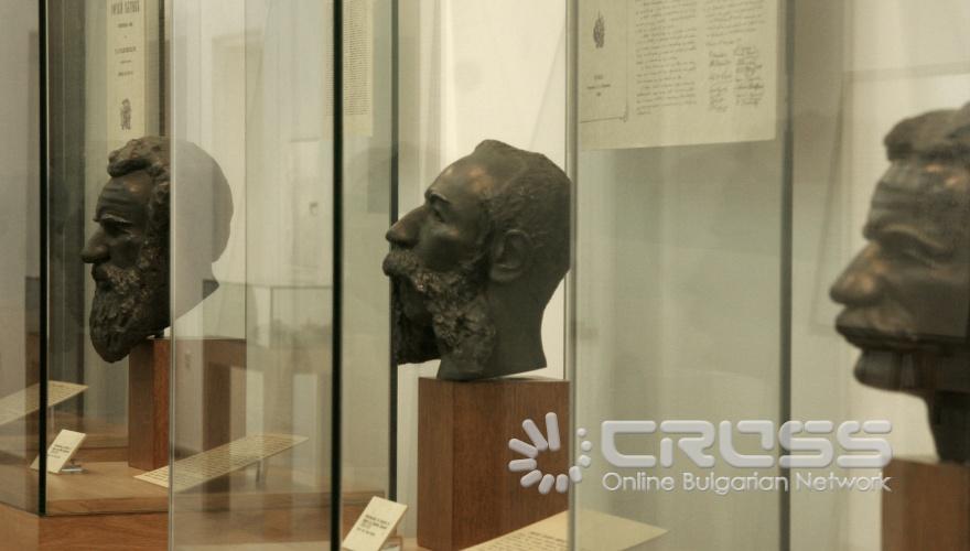 Днес,21 мартт,в Националния антропологичен музей беше представена изложба, посветена на 135-годишнината от Априлското въстание и 190-годишнината от рождението на Г.С. Раковски. 
