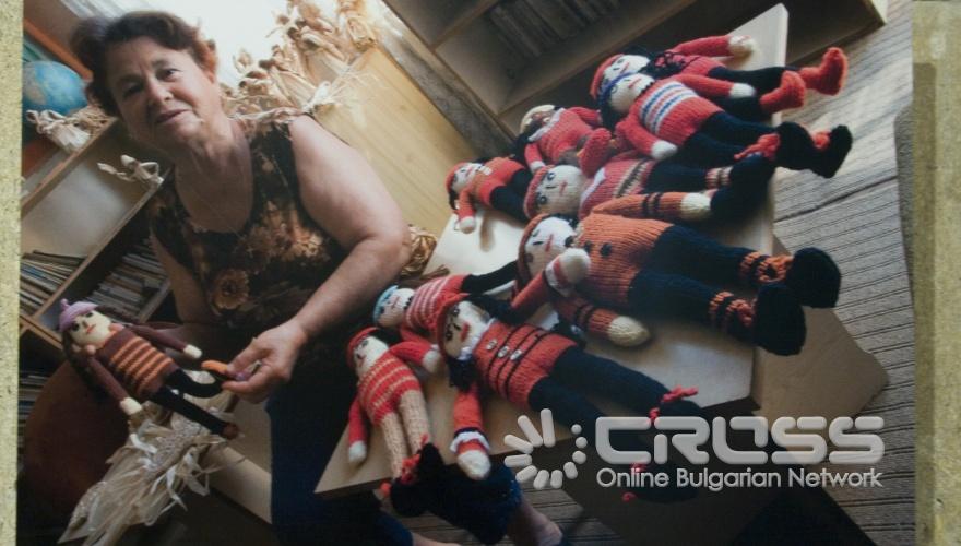 Културният център на СУ „Св. Климент Охридски" съвместно с фондация „Работилница за граждански инициативи" (ФРГИ) Ви кани на откриване на фотоизложбата „Живо наследство" с автор Антоан Божинов в галерия „Алма Матер".