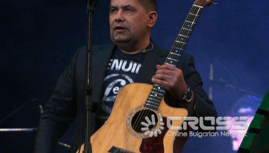 Празничен концерт на група ЛЮБЕ и Николай Расторгуев в
ДЕНЯ НА ПОБЕДАТА И ДЕНЯ НА ЕВРОПА се състоя днес,9 май в НДК