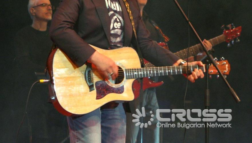 Празничен концерт на група ЛЮБЕ и Николай Расторгуев в
ДЕНЯ НА ПОБЕДАТА И ДЕНЯ НА ЕВРОПА се състоя днес,9 май в НДК