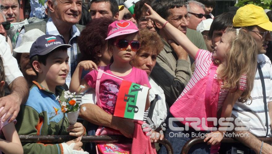 Днес, 24 май в столицата се състоя тържествено шествие, посветено на Деня на българската просвета и култура и на славянската писменост.
