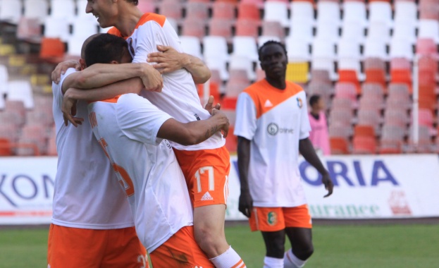 "Литекс" започва рзпродажба