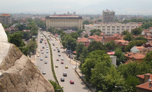 „Кауза Пловдив”: Партиите да излязат от махалите – не бива там да се решава вота 