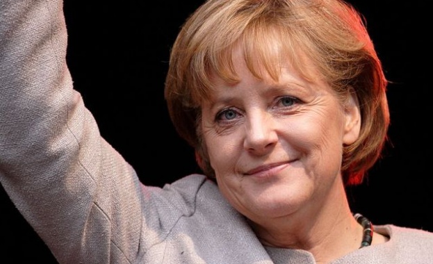Качински: Ангела Меркел дойде на власт с "окултни сили"