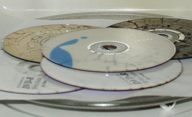 Музикалната академия с дарение от посолството на Норвегия