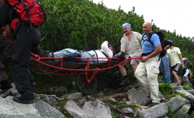 Младежи с противообществени прояви стават спасители
