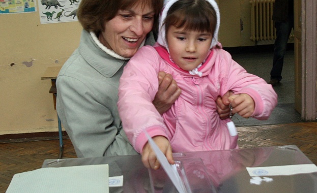 Още три дни за отстраняване на грешките в избирателните списъци в Димитровград