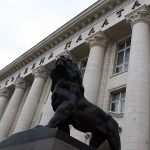 ЕК: Корупция и търговия с влияние в съдебната система се разследват само под натиск, без желание и собствена инициатива