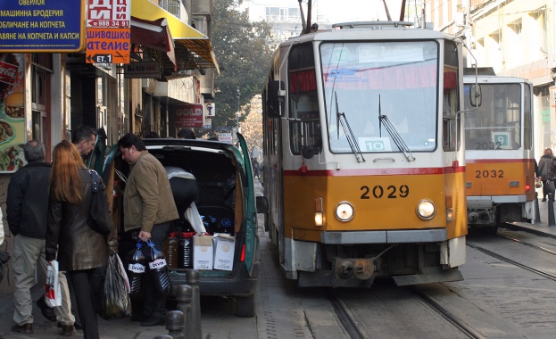 Трамваят, предизвикал тежката катастрофа в София, преминал на червено