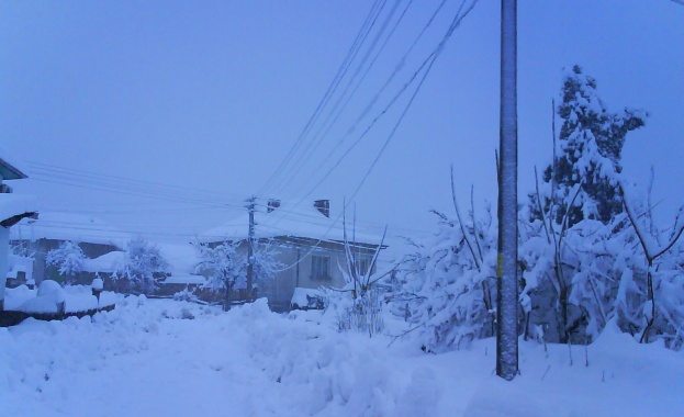 Около 10 населени места в Габровско са без ток