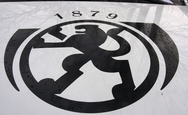 Показват изложбата „Беатификацията на папа Йоан Павел II" в Централна поща