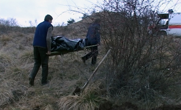 В дере в Широка лъка намериха труп на 23-годишен мъж 