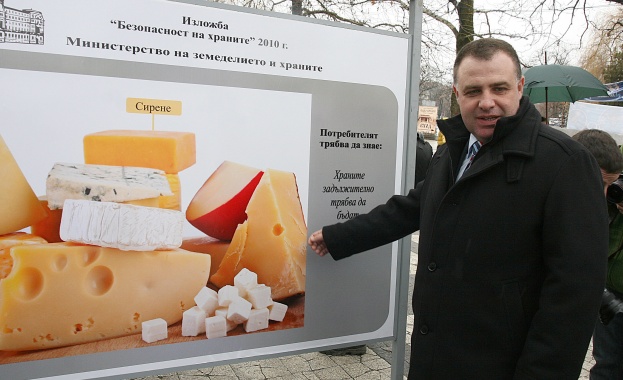 Министър Найденов и министър Константинов ще се срещнат утре с родителски организации