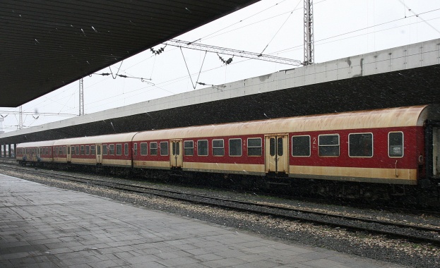 Спипаха 17 сирийци в запечатан вагон от турски влак в Пловдив