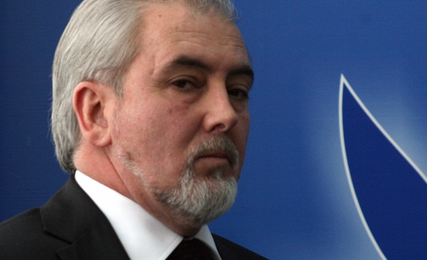 Лютви Местан стана дядо