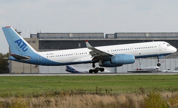 Аварийно приземиха самолет на „Qantas” в Дубай  