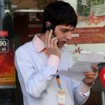 Пакистанските власти направиха "черен списък" с непозволените думи при SMS-и