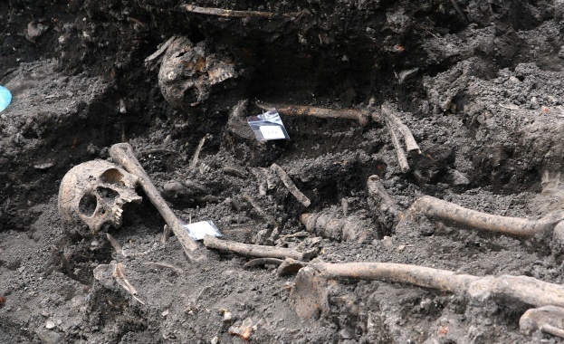 Откриха свещенния кивот на остров Тасос