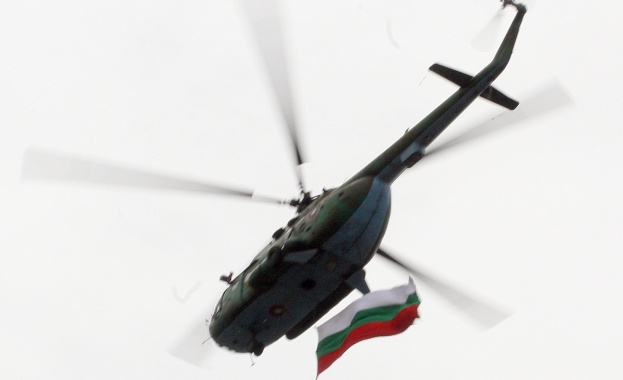 Лошото време остави военната авиация на земята