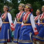 "Млади фолклорни таланти" с концерт по БНР