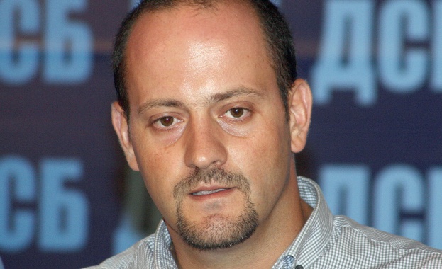 Радан Кънев: Научи гладния да си лови рибата 