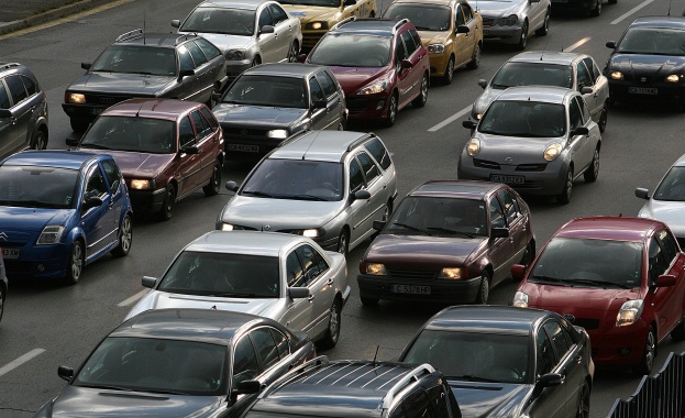 Изнасяме повече коли, отколкото внасяме