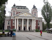 Сградата на Народния театър „Иван Вазов“ е открита преди 119 години