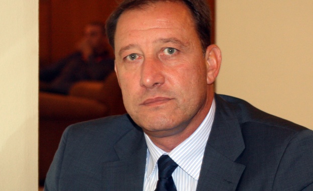 Ангел Найденов: Отново покриха премиера